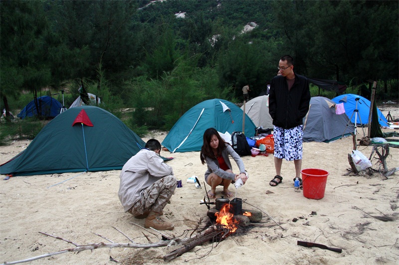 海岛生存拓展游